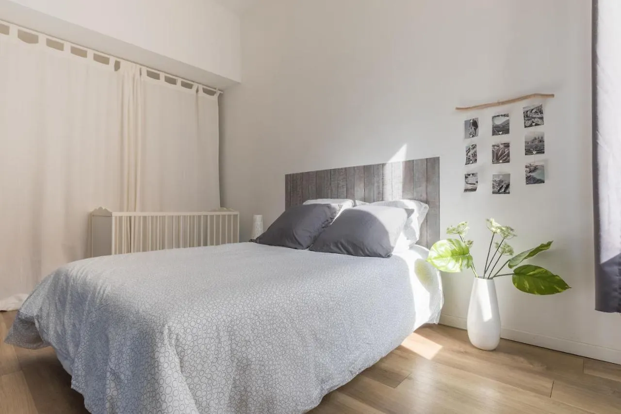 Appartement Joliette Marseille 0*,  France