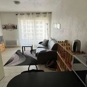 Beau Studio , Ensoleillé, Wifi, Etage 5 Ascenceur Appartement