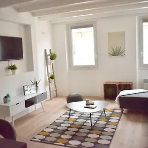 Superbe T2 Vieux Port Apartamento